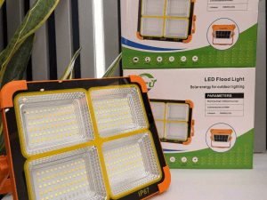 پروژکتور سولار خورشیدی 300W